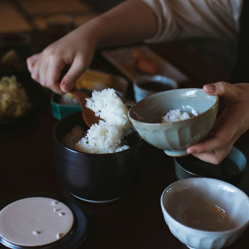 かもしか道具店 陶の飯びつ宅配便送料無料 | シキとサイ